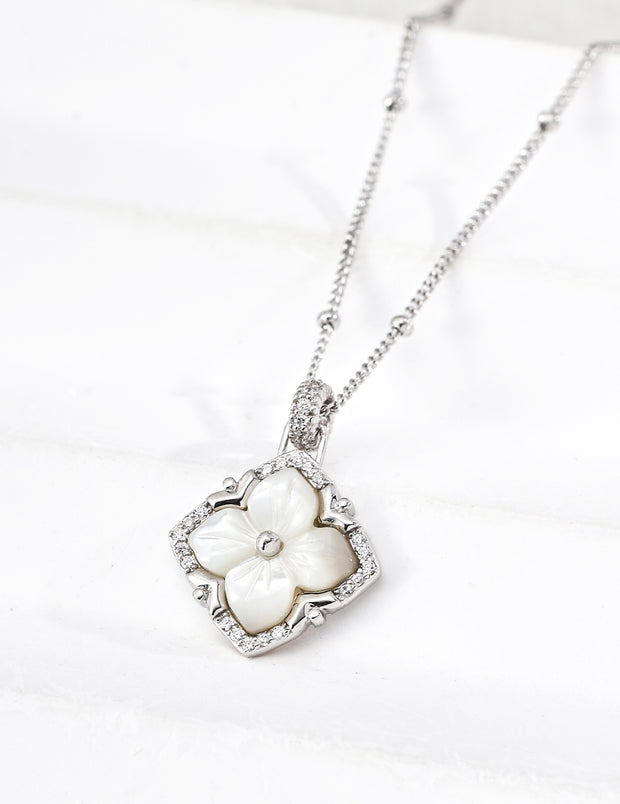 Regal Four-Leaf Clover Necklace Collection