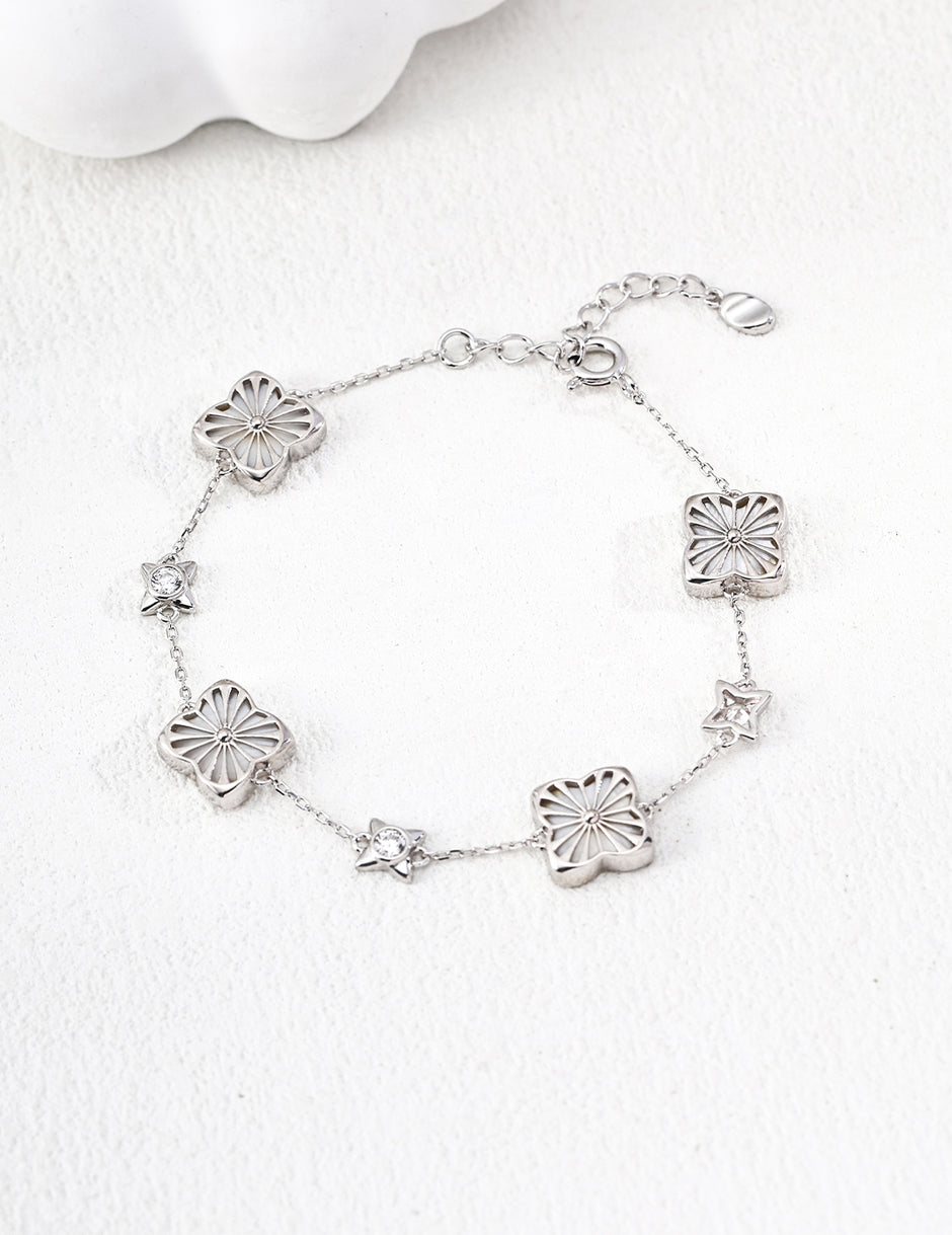 Modern Mother-of-Pearl Four-Leaf Clover Collection